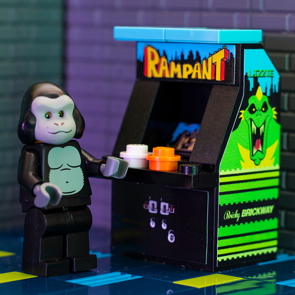 Rampant - B3 Customs Arcade Machine made using LEGO parts B3 Customs