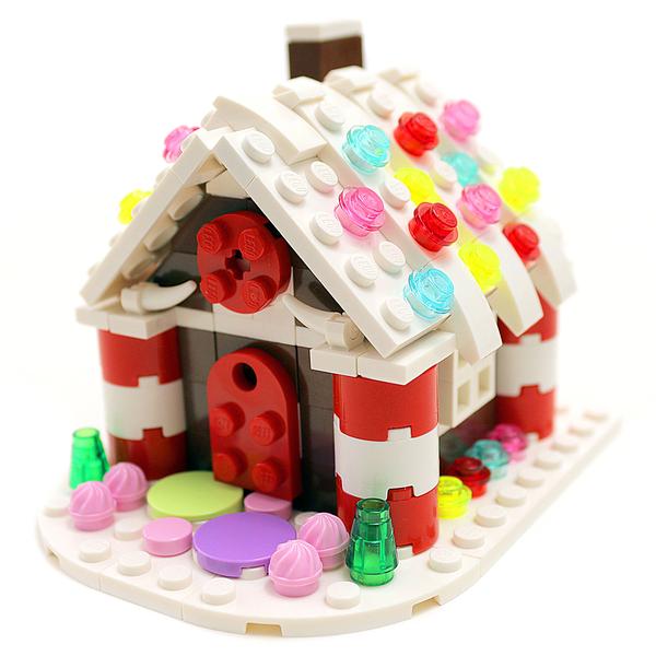 Custom Gingerbread House B3 Customs