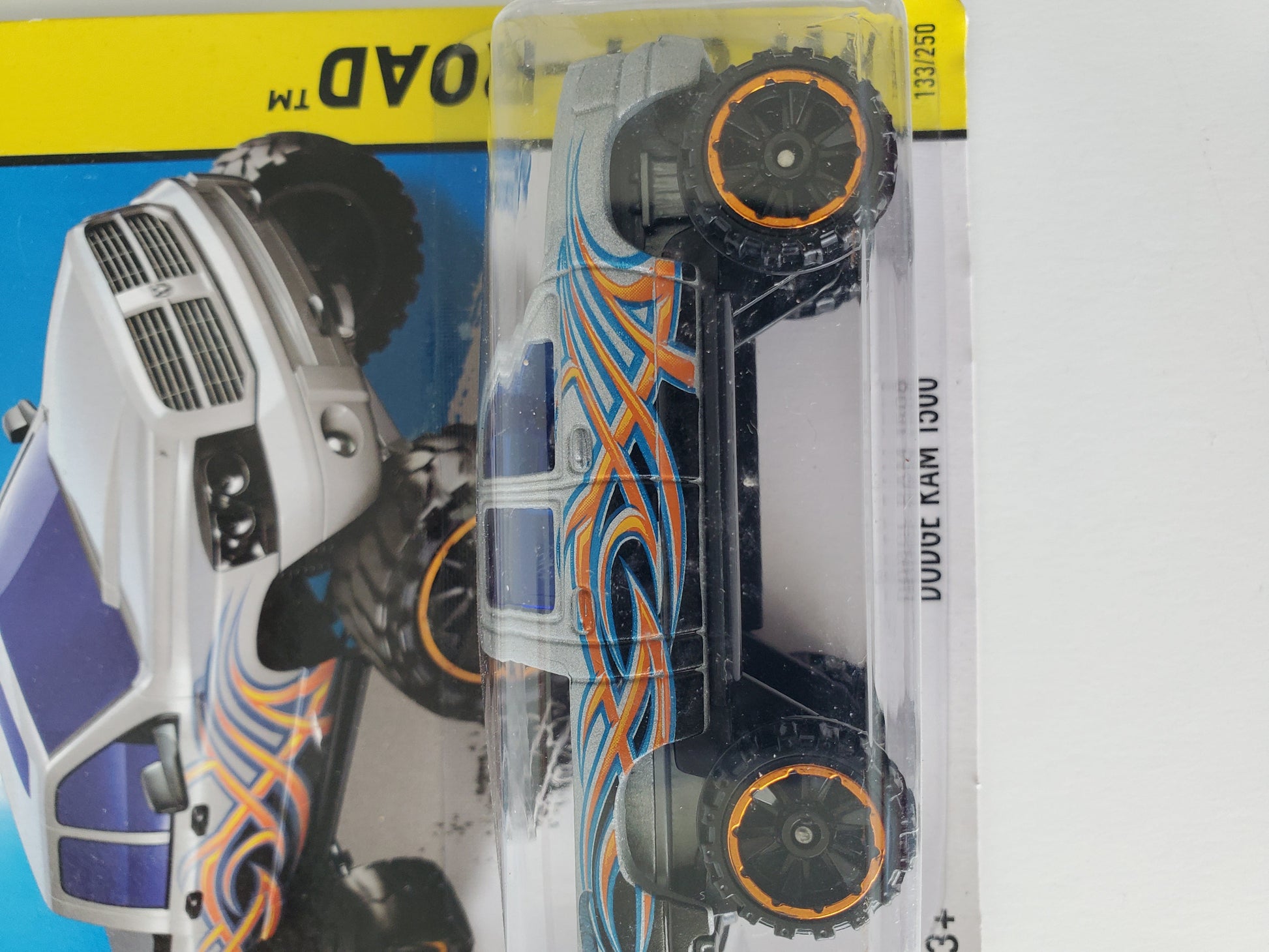 2014 Hot Wheels Dodge Ram 1500 #133 Silver Jeff's Diecast & Collectibles
