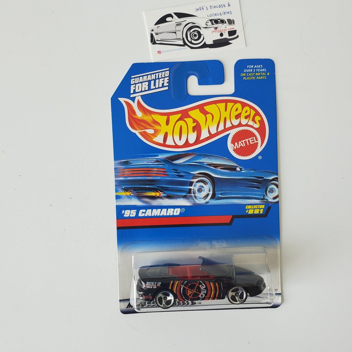 1998 Hot Wheels '95 Camaro #881 **Damaged Bubble Jeff's Diecast & Collectibles