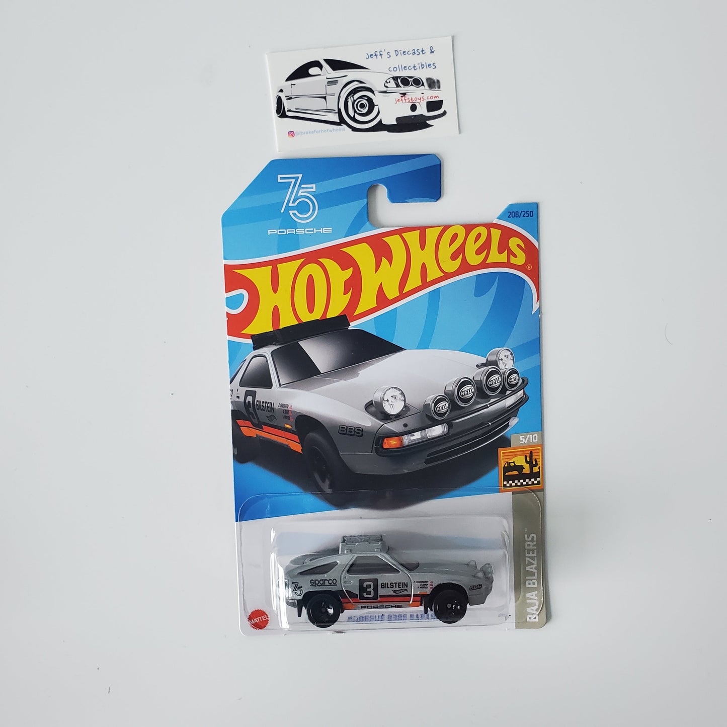 2023 Hot Wheels Porsche 928S Safari #208 Jeff's Diecast & Collectibles