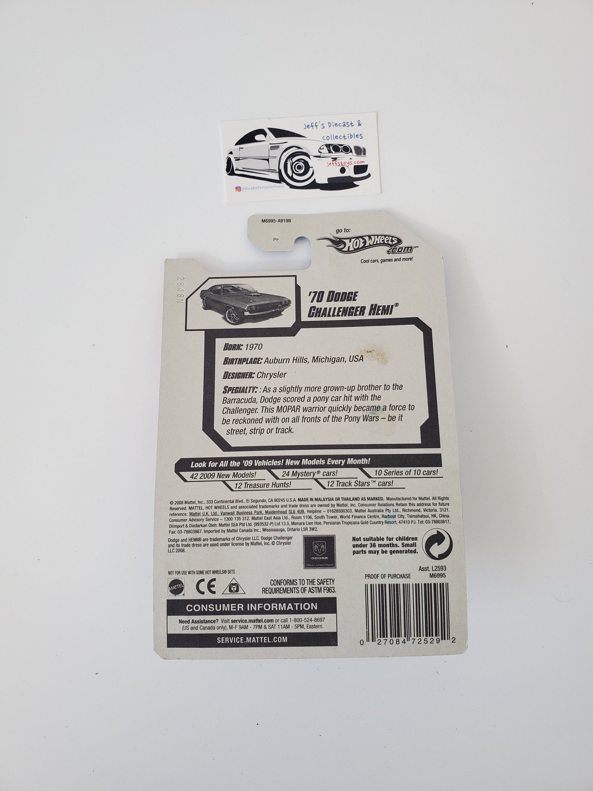 2008 Hot Wheels '70 Dodge Challenger Hemi #93 Red Jeff's Diecast & Collectibles