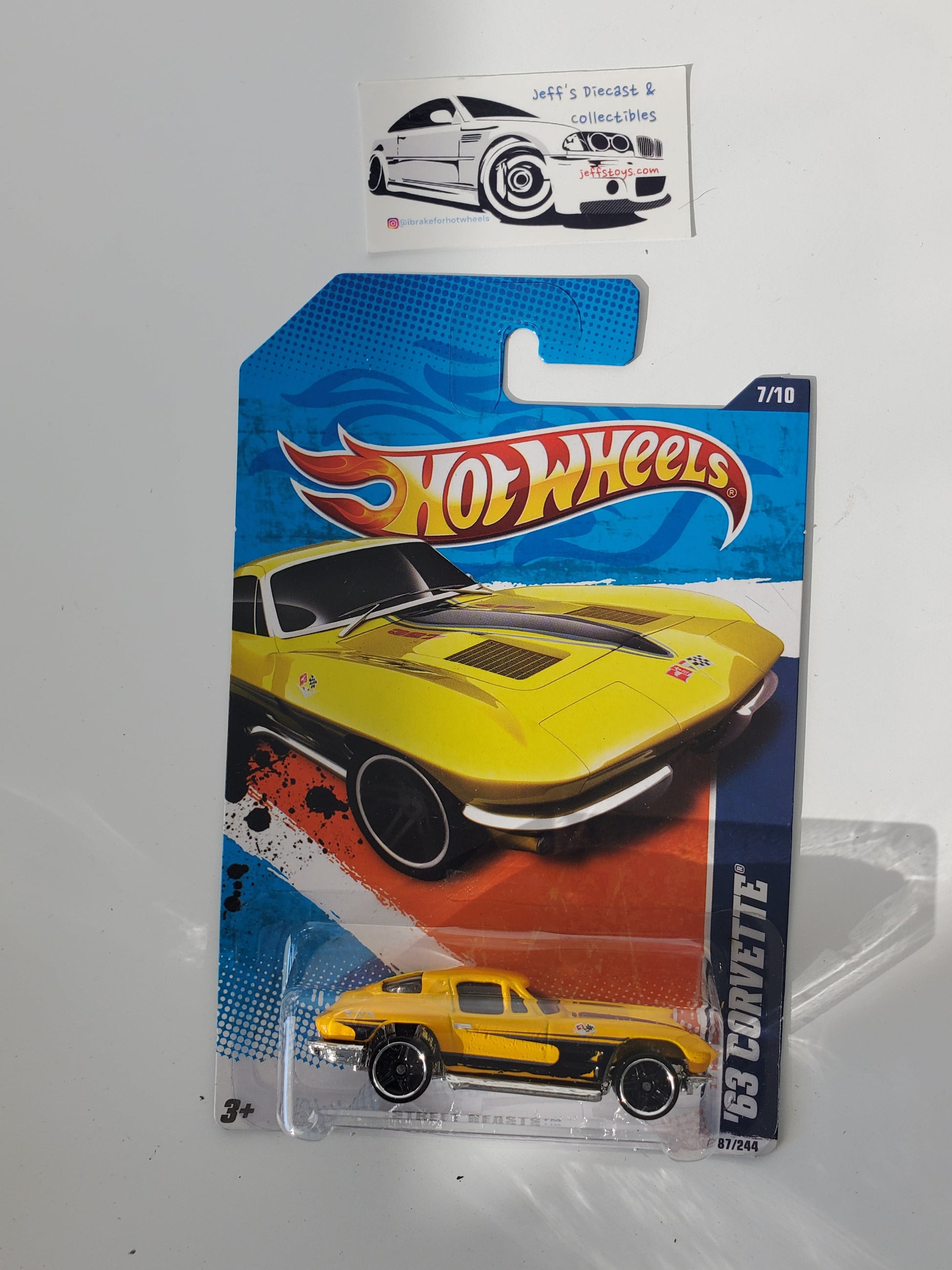 2011 Hot Wheels '63 Corvette #87 Yellow Jeff's Diecast & Collectibles