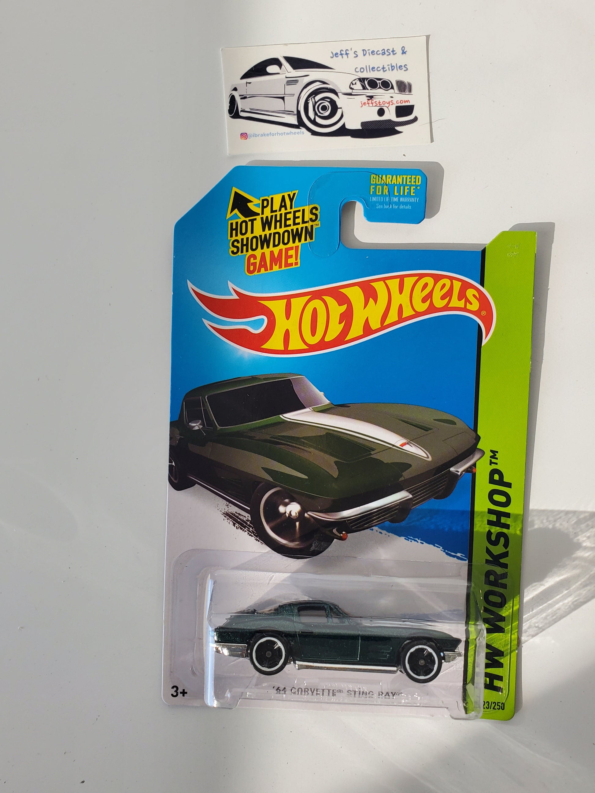 2014 Hot Wheels '64 Corvette Stingray #223 Green Kmart Exclusive Color Jeff's Diecast & Collectibles