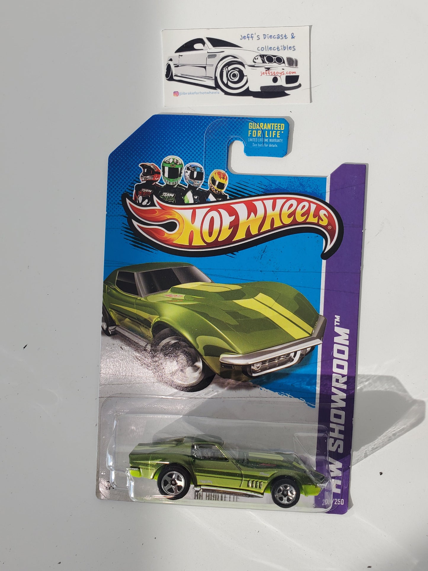 2013 Hot Wheels '69 Corvette #201 Green Kmart Exclusive Jeff's Diecast & Collectibles