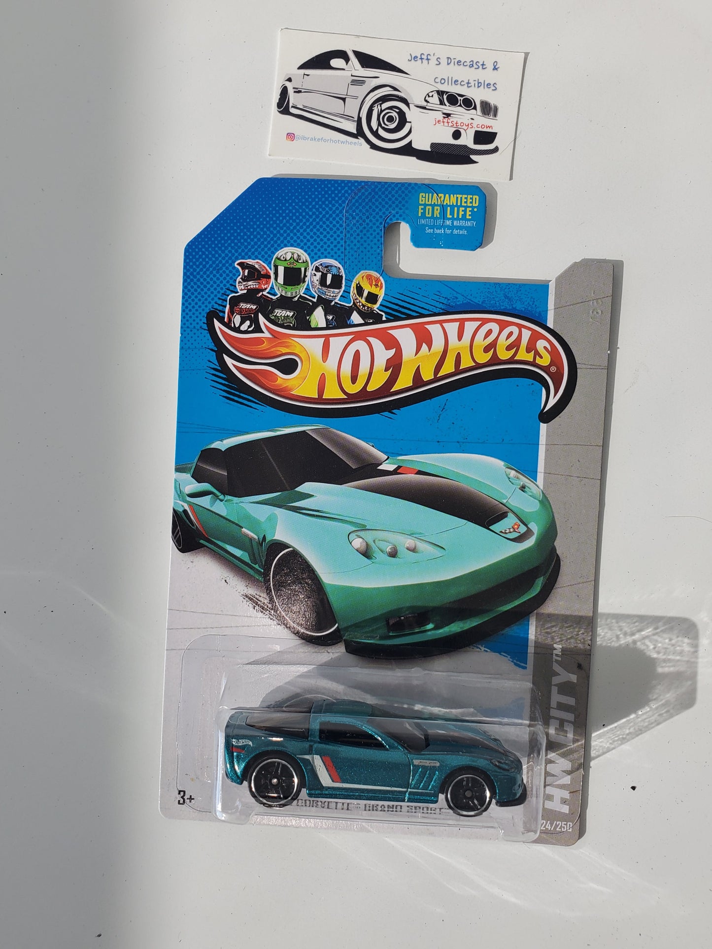 2013 Hot Wheels '11 Corvette Grand Sport #24 Jeff's Diecast & Collectibles