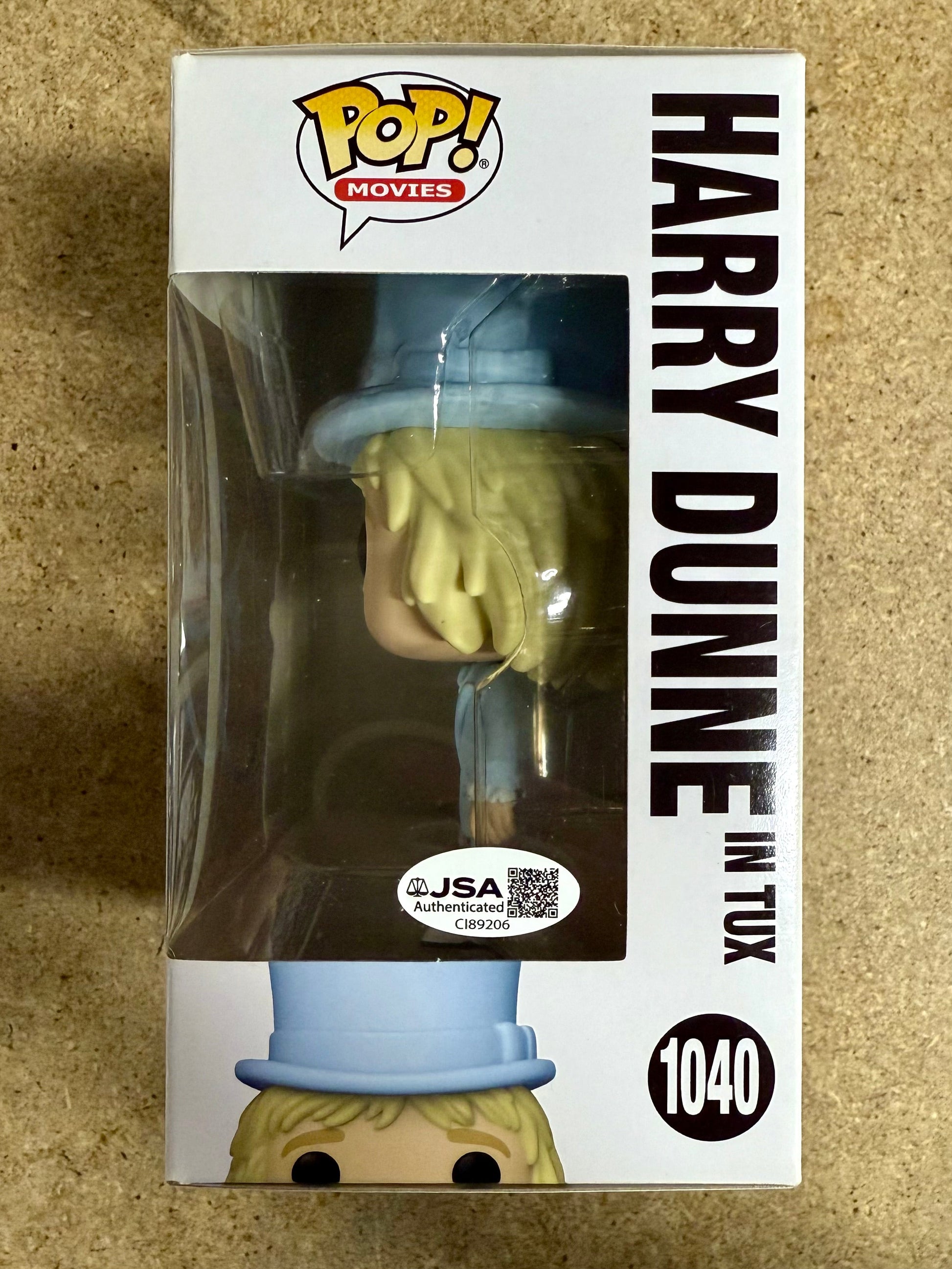 Jeff Daniels Signed Harry Dunne Dumb & Dumber Funko Pop! #1040 With JSA COA Mustang Comics