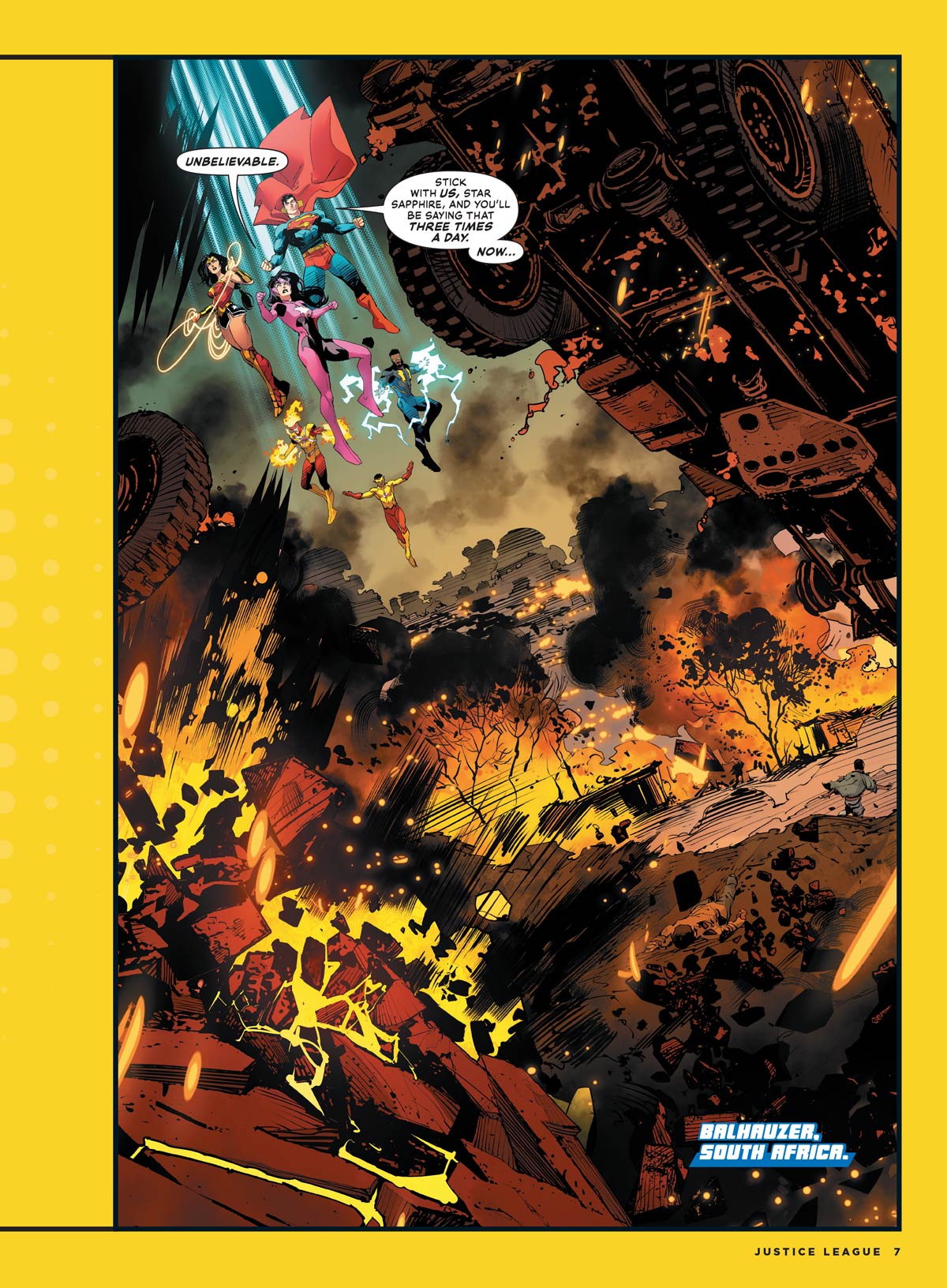 DC Comics Presents - Justice League: Four Epic Comic Book Stories, Action-Packed Adventures With Iconic Superheroes Such As Superman, Batman, Wonder Woman, The Flash, Green Lantern, Aquaman & More! Magazine Shop US