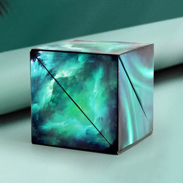 3D Changeable Magnetic Magic Puzzle Cube Green DailySale