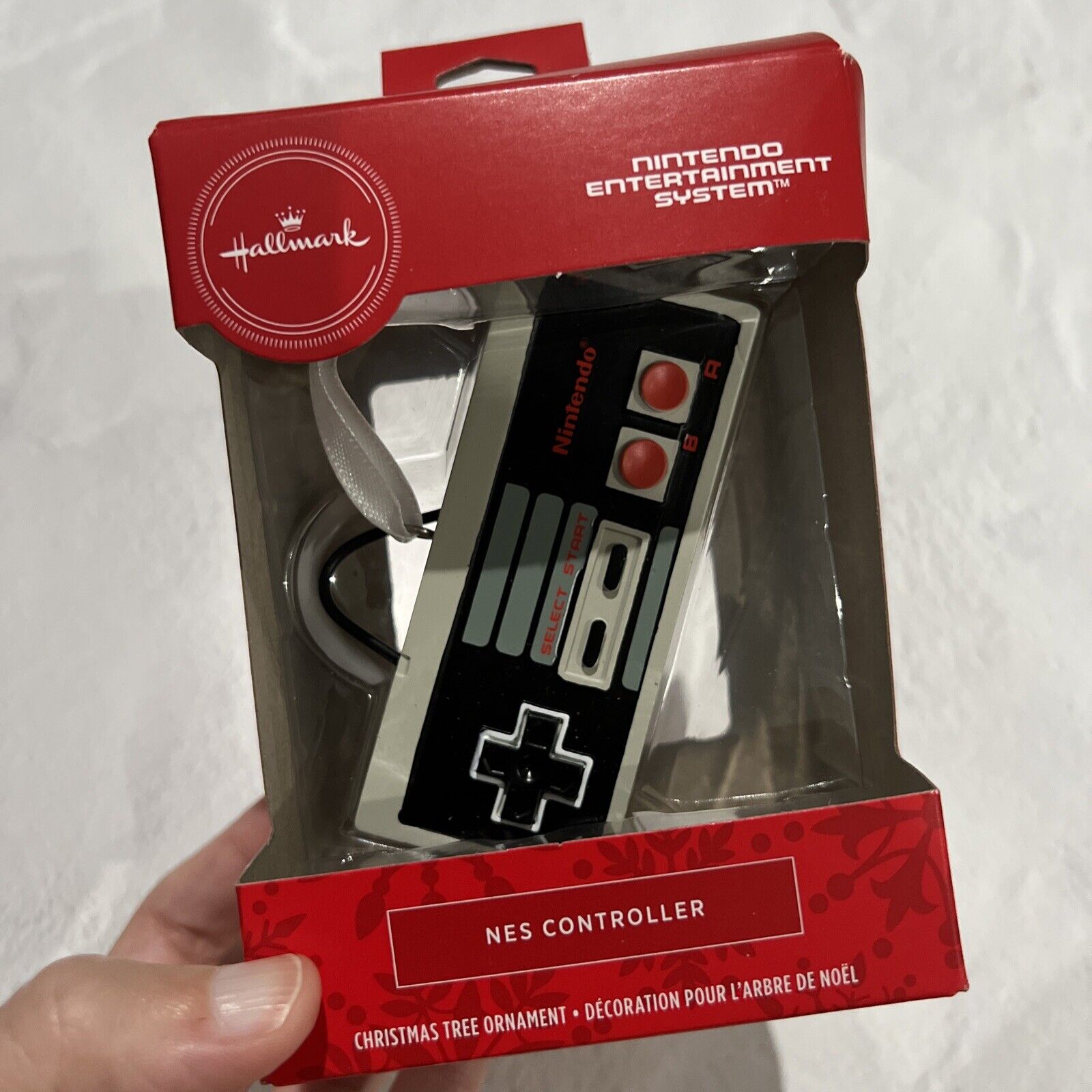 2022 Hallmark Ornament Nintendo NES Controller Jeff's Diecast & Collectibles