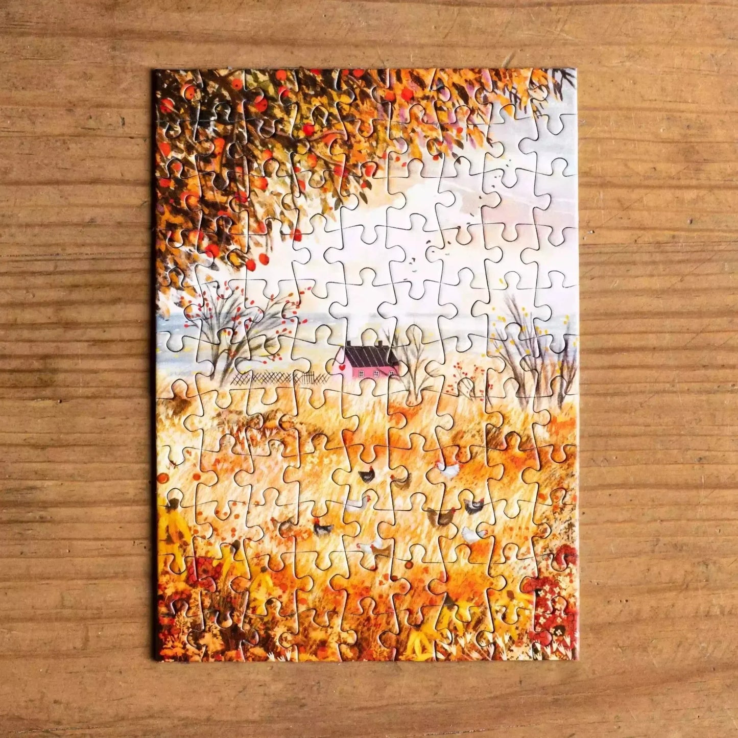 Backyard 99 Piece Mini Jigsaw Puzzle Trevell