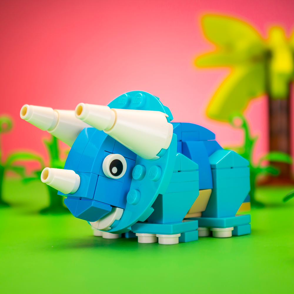 Triceratops - Custom Dinosaur Set made using LEGO parts - B3 Customs B3 Customs