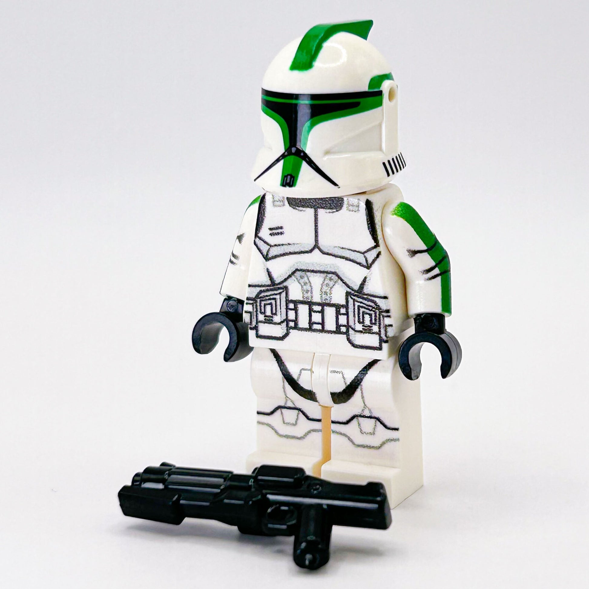 Custom 41st Clone Trooper (Green, Phase 1) Minifig - B3 Customs B3 Customs