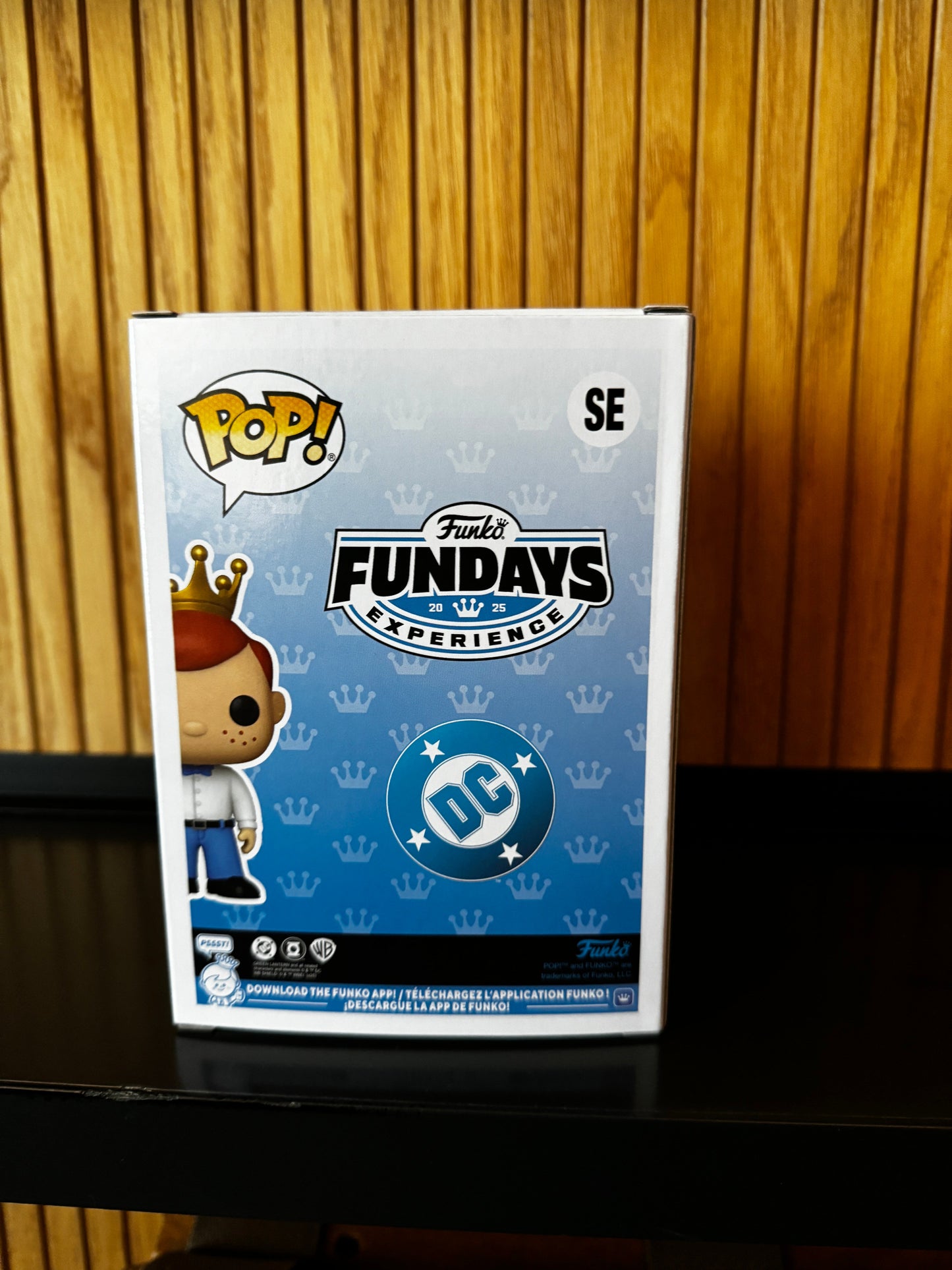 Funko Fundays Experience 2025: Pop! Originals DC Freddy Funko as Orange Lantern () LE3100 Ralphie's Funhouse