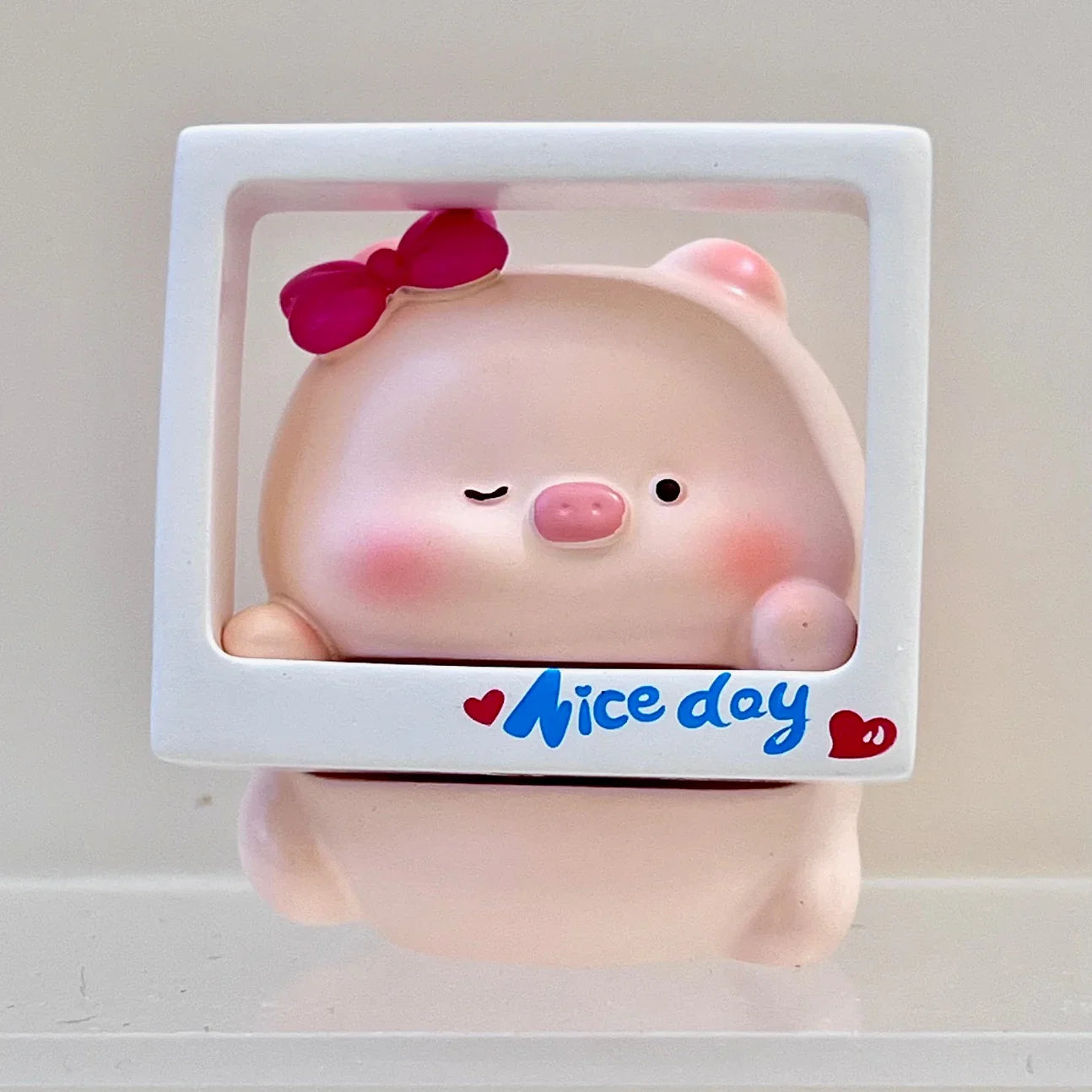 TOURIST PIGGY FIGURINE BLIND BOX (1 Blind Box) Super Anime Store