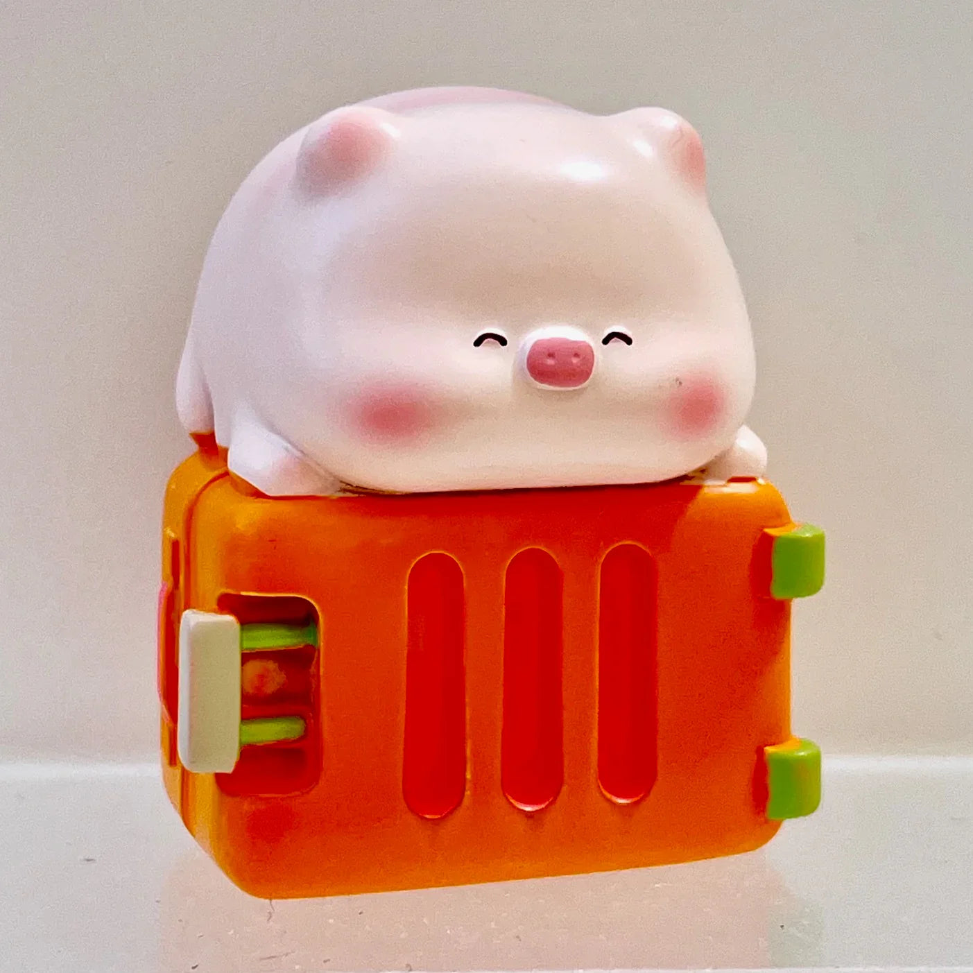 TOURIST PIGGY FIGURINE BLIND BOX (1 Blind Box) Super Anime Store