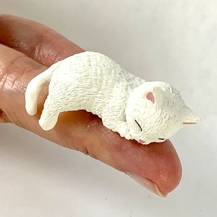Resting Cats - Blind Box (1 Blind Box) Super Anime Store