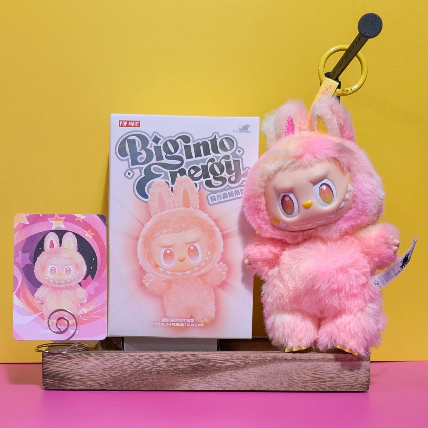 [In Stock] POPMART Big into Energy Series-Vinyl Plush Pendant Blind Box Labubu Loyalty Ralphie's Funhouse