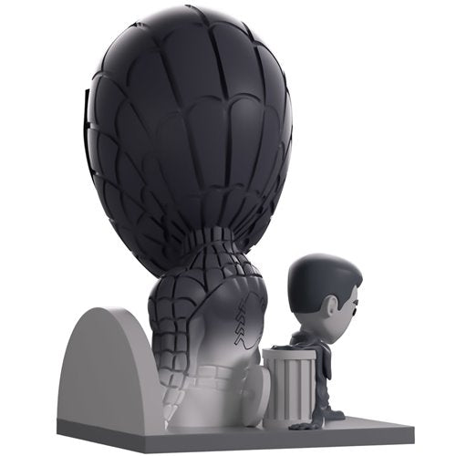 Marvel Comics Collection The Amazing Spider-Man #16 Black and White Vinyl Figure - SDCC 2024 Previews Exclusive Moliner Games