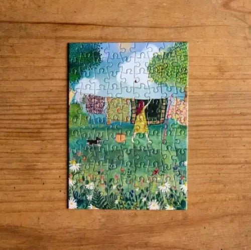 Summer Washing 99 Piece Mini Jigsaw Puzzle Trevell