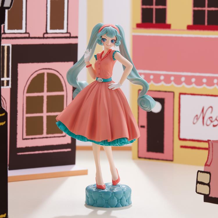 Vocaloid World Journey Vol.1 Hatsune Miku Figure Super Anime Store