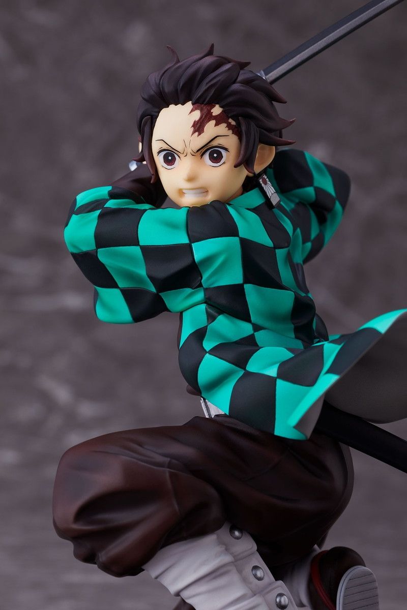 Demon Slayer Tanjiro Kamado 1/8 Scale Figure Standard Ver - Aniplex Official Super Anime Store