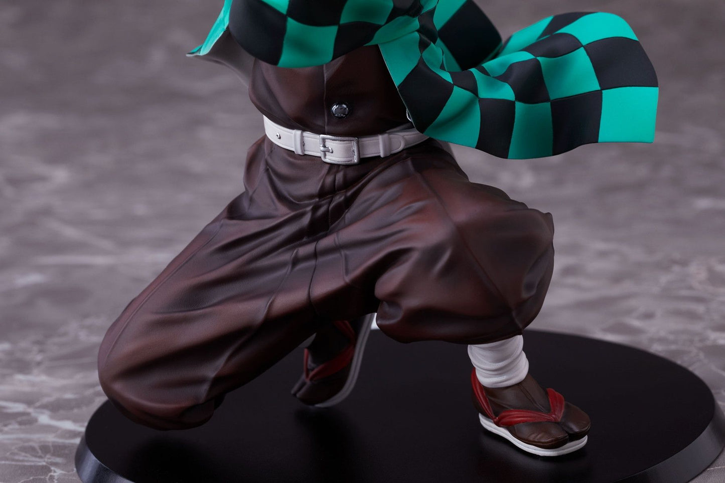 Demon Slayer Tanjiro Kamado 1/8 Scale Figure Standard Ver - Aniplex Official Super Anime Store