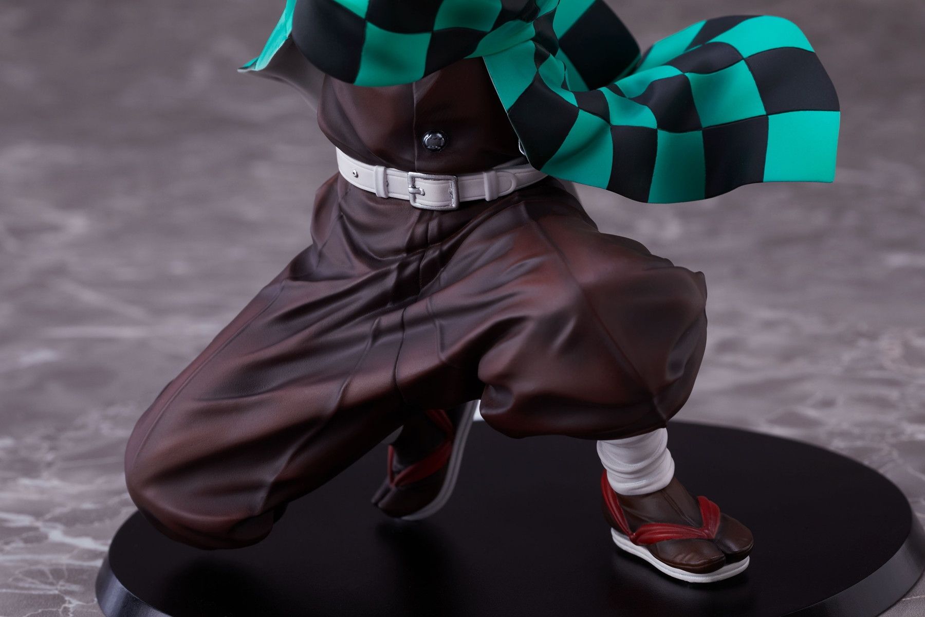 Demon Slayer Tanjiro Kamado 1/8 Scale Figure Standard Ver - Aniplex Official Super Anime Store