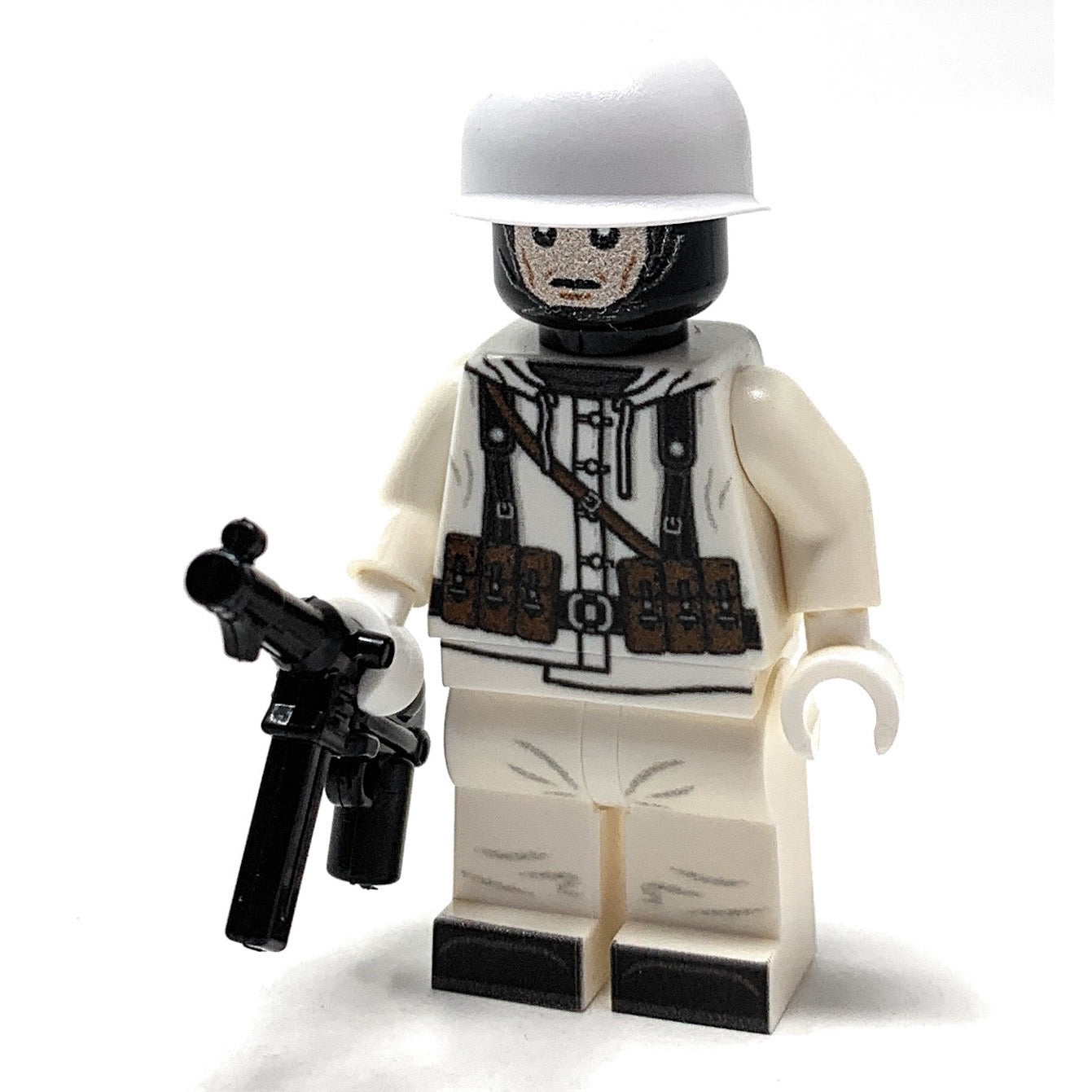 German WW2 Winter Soldier w/ MP40 Military Minifig B3 Customs