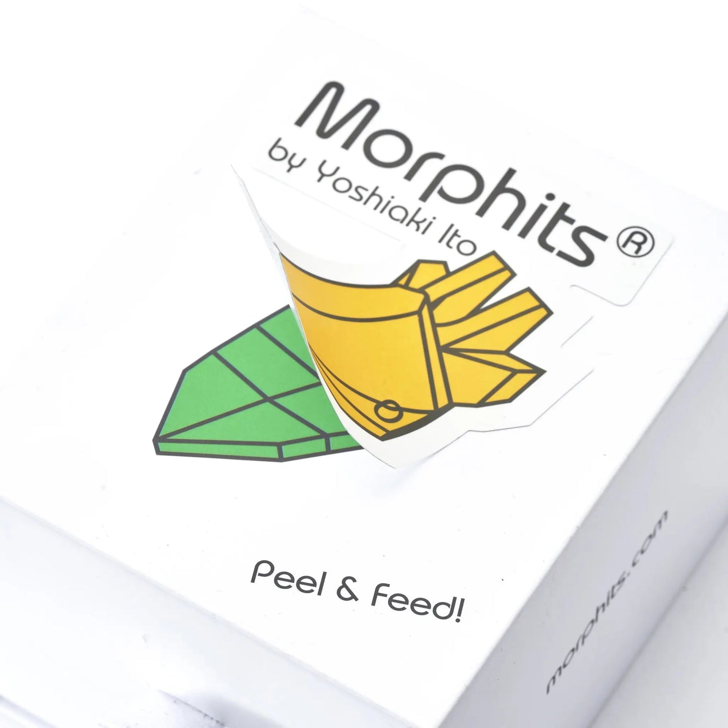 Modern Wooden Giraffe Decor – Interactive Puzzle & Art Piece