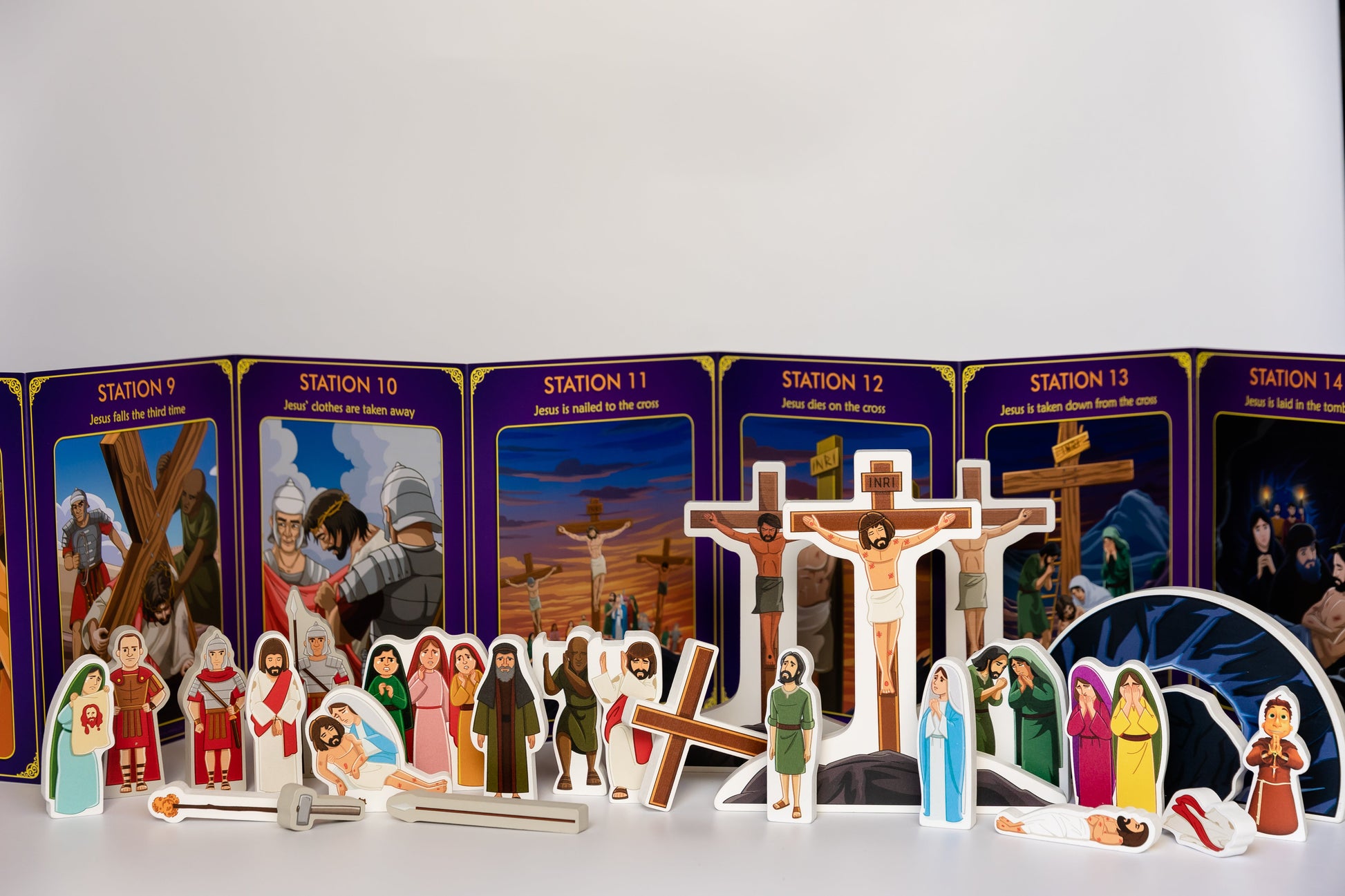 Stations of the Cross play set for kids: Catholic learning toy with Brother Francis figures. Educational wooden toy for Lent.